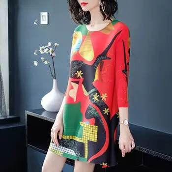 Közepes hosszúságú nyomtatott rakott ruha 2021 tavaszi, őszi új divat női laza nagy méretű egyenes ruha