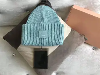 2021autumn-téli új, teljes csomag Skandináv stílus AC mosolygó arcot kalap tér címke csavart gyapjú hideg bizonyíték kalap pár gyapjú kalap